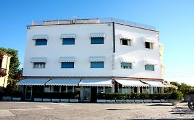 Hotel Excelsior